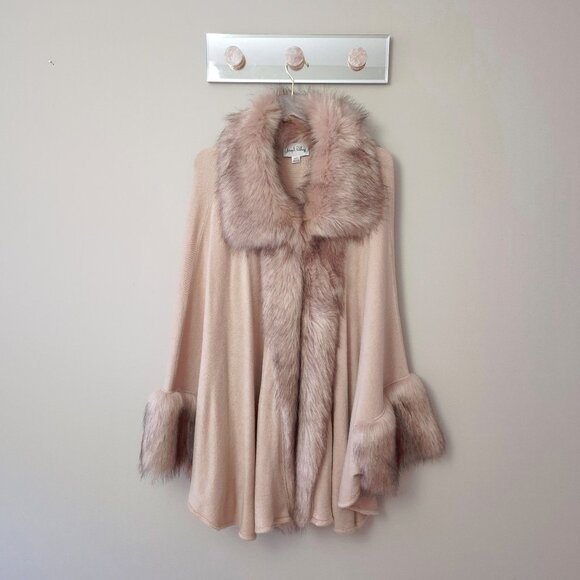 NWOT Joseph Ribkoff nude blush pink knit cape with faux fur accents, OS - Picture 5 of 9